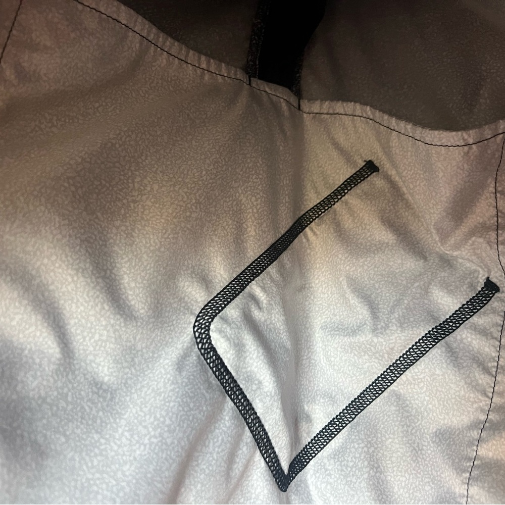 Lululemon Shell Pullover - image 5